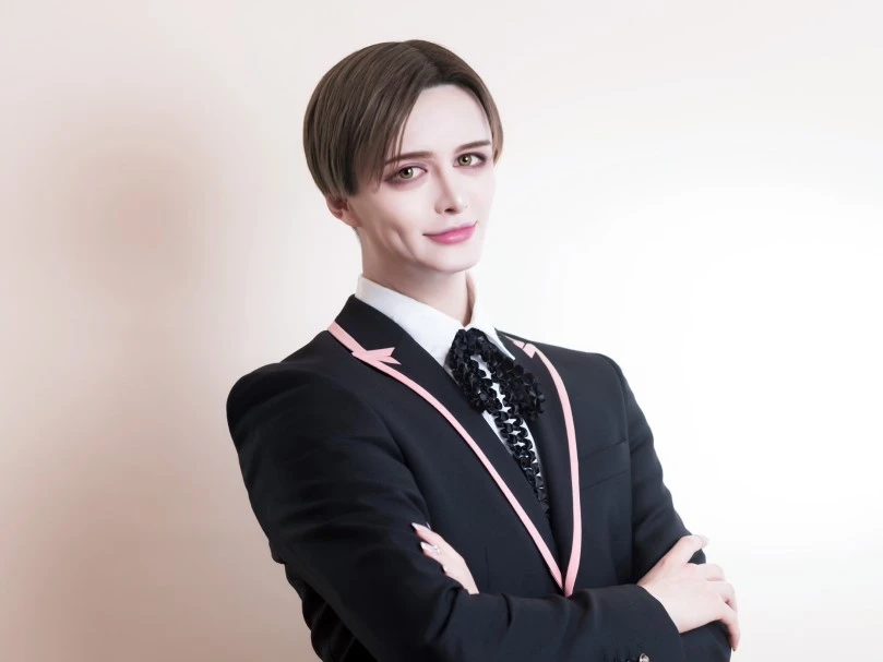 matt(マット)の母・桑田真紀が美人すぎ!ハーフの噂や年齢も調査 - エンタマルシェ